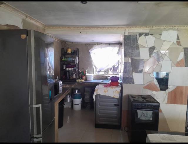 2 BEDROOM HOUSE FOR SALE IN PALM RIDGE